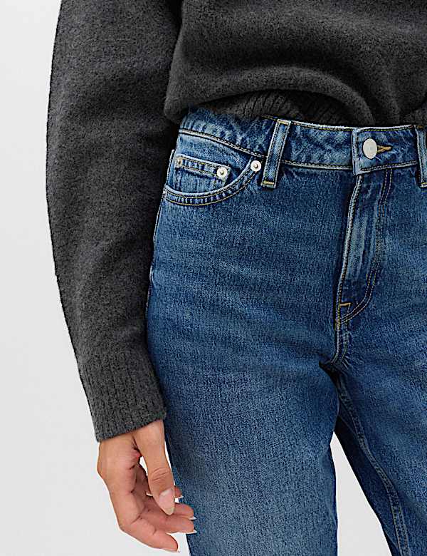 Mid Rise Straight Leg Jeans - NZ
