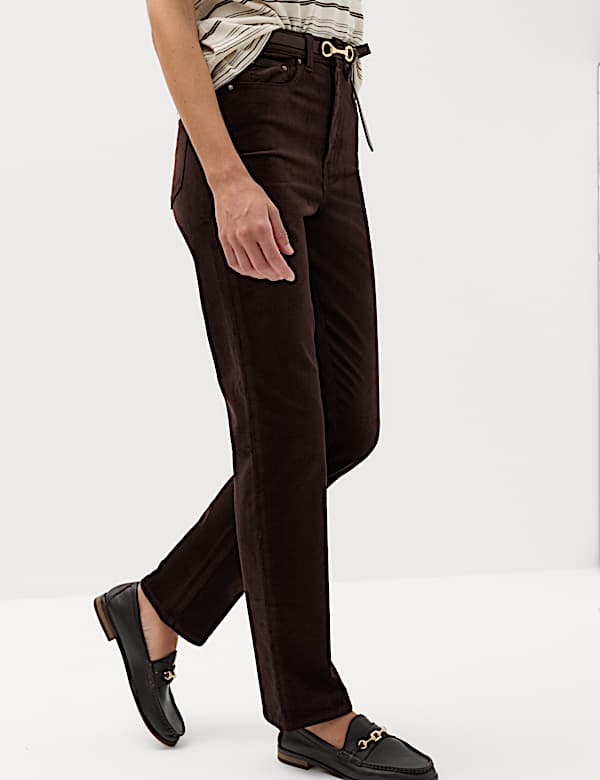 Kordhose mit geradem Bein - AT