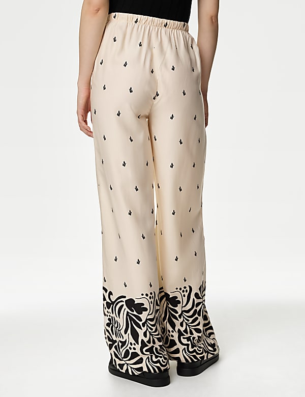 Pantal&oacute;n de pata ancha estampado - US