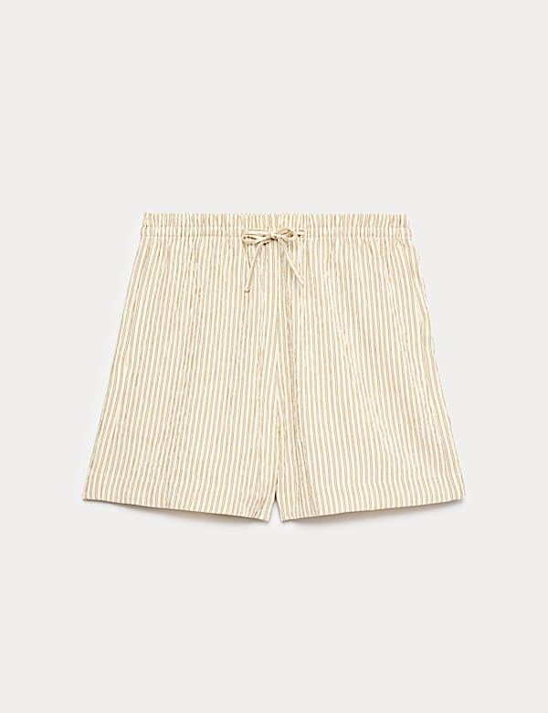 Striped Shorts - UA