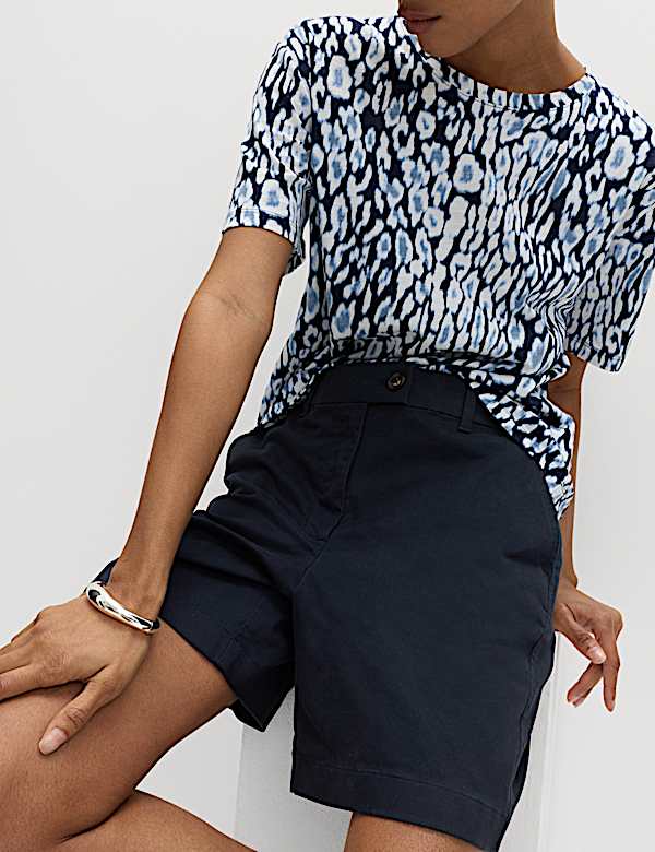 Katoenrijke, korte chino met hoge taille - NL