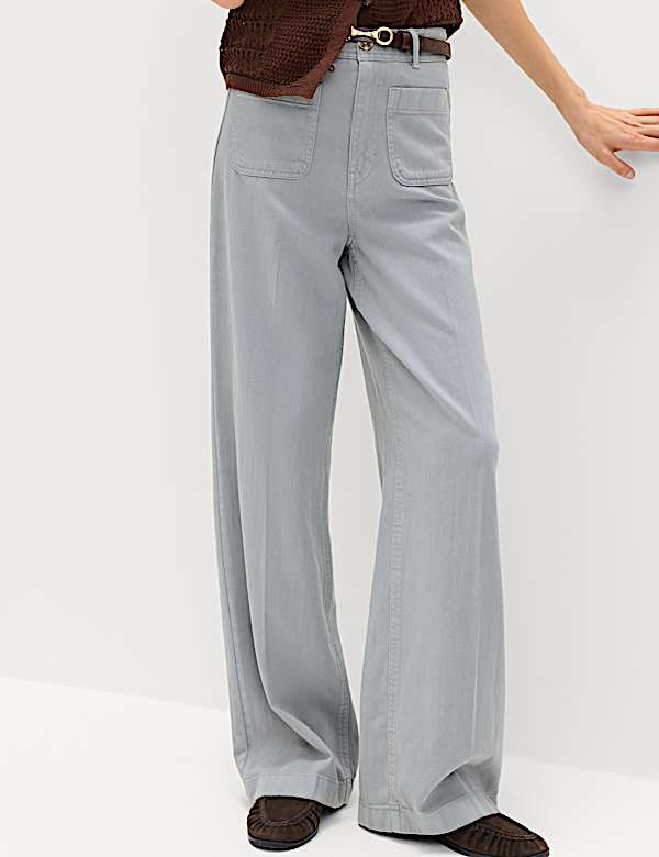 Patch-Taschen-Hose mit geradem Bein - AT