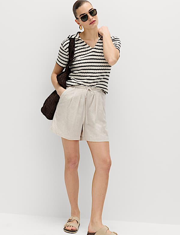 Linen Rich High Waisted Shorts