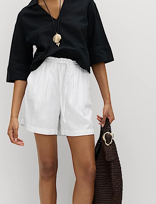 Linen Rich High Waisted Shorts