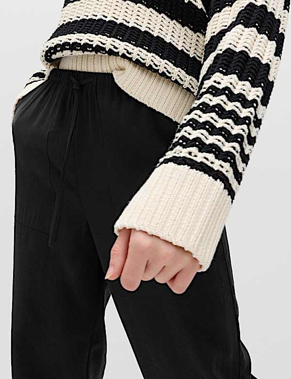 Pull On Elasticated Waist Straight Leg Trousers - FI