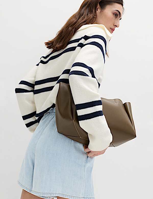 מכנסיים קצרים מבד עשיר בכותנה - IL