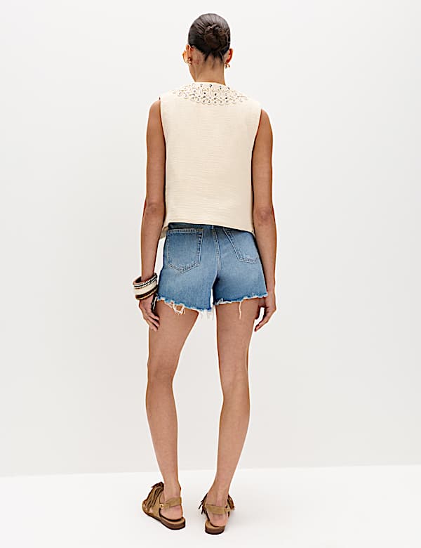High Waisted Raw Hem Denim Shorts - DK