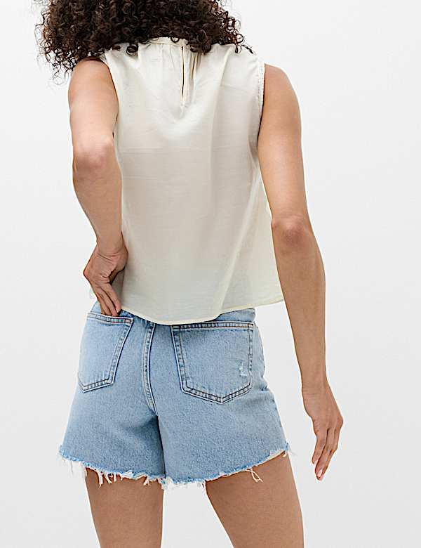 High Waisted Raw Hem Denim Shorts - AL