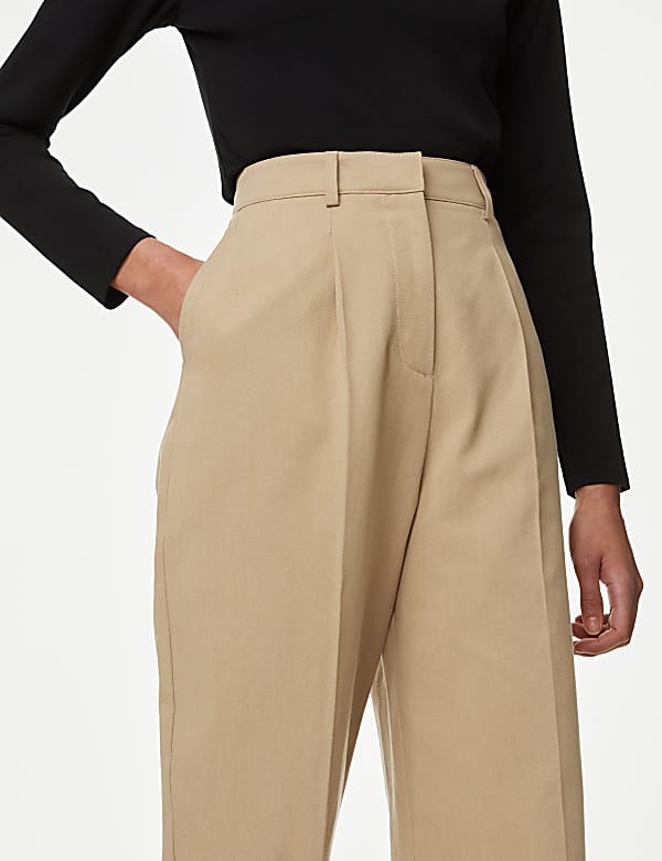 Cotton Blend Pleated Chinos