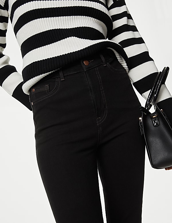 Lily Magic Shaping High Waisted Jeans