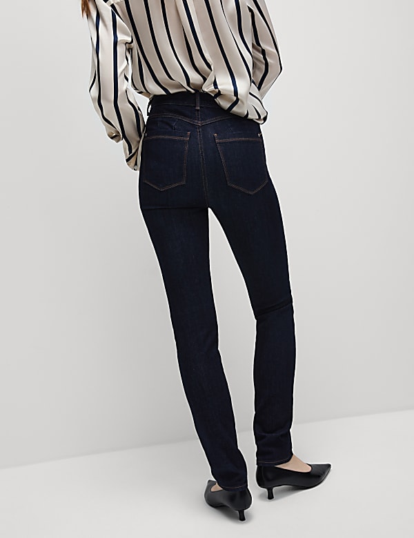 Lily Magic Shaping High Waisted Jeans