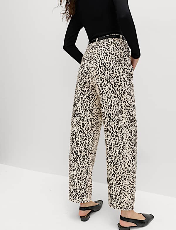 Jean taille normale coupe barrel &agrave; imprim&eacute; animal - FR