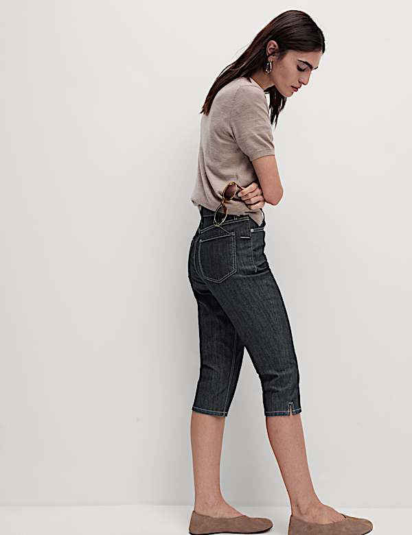 Smart Denim Capri - HR