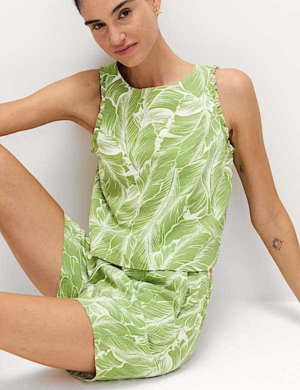 Linen Rich Palm Print Shorts - TW