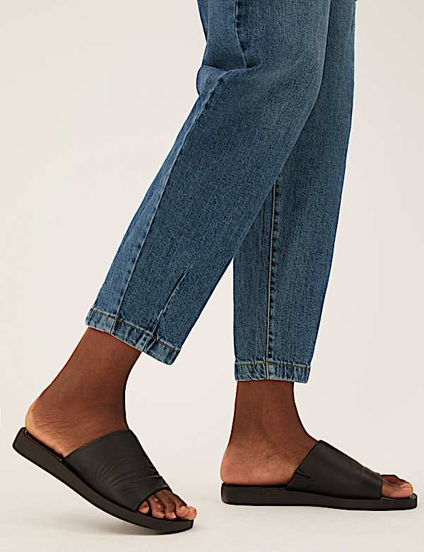 High Waisted Balloon Jeans