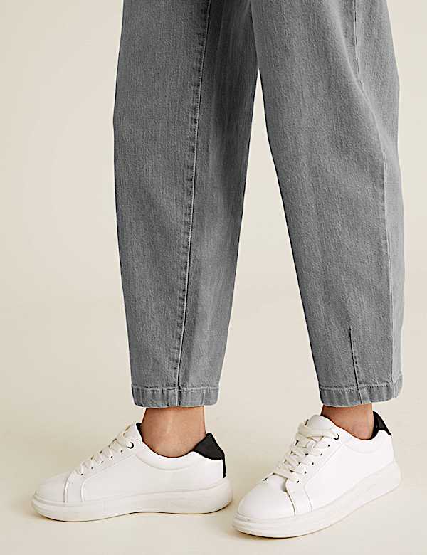 High Waisted Balloon Jeans