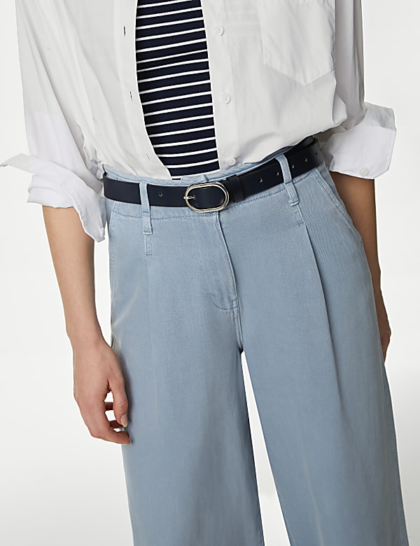 Lyocell™ Blend Pleated Wide Leg Trouser