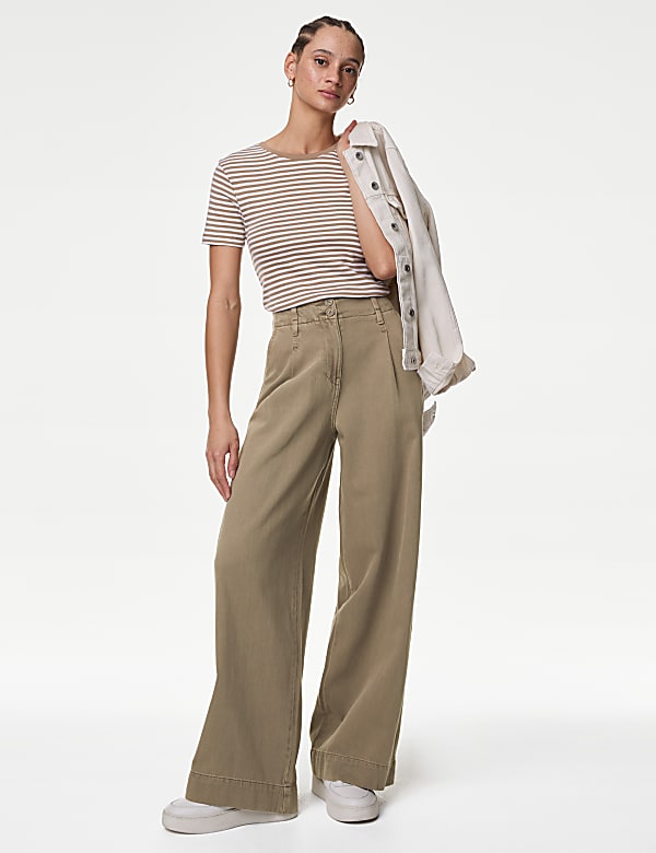 Lyocell™ Blend Pleated Wide Leg Trouser