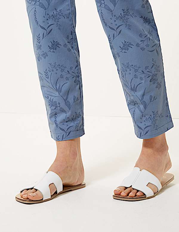 Floral Print Tapered Leg Chinos