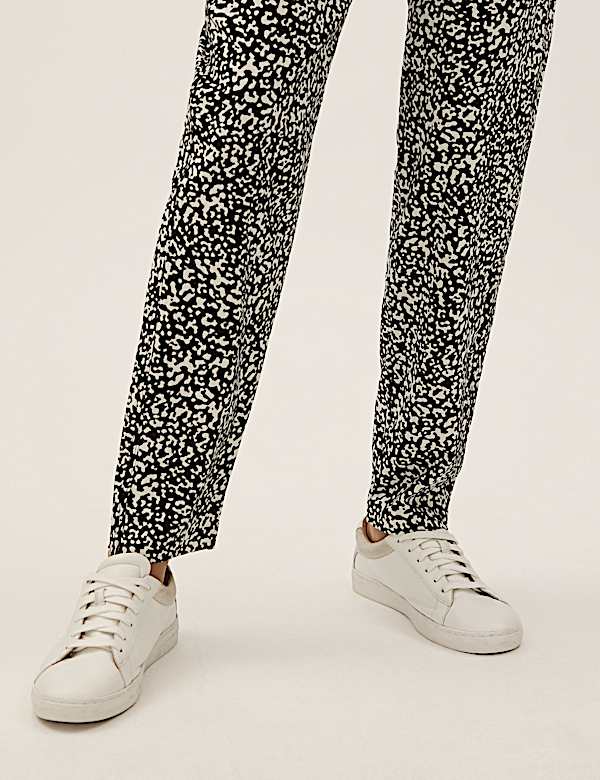 Linen Rich Tapered Ankle Grazer Trousers - IT