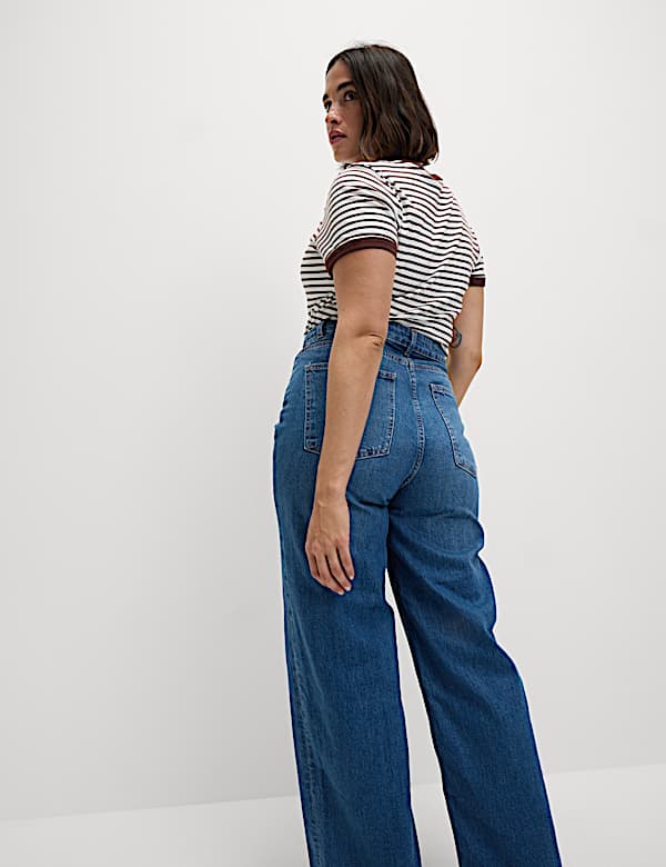 The Wide-Leg Jeans