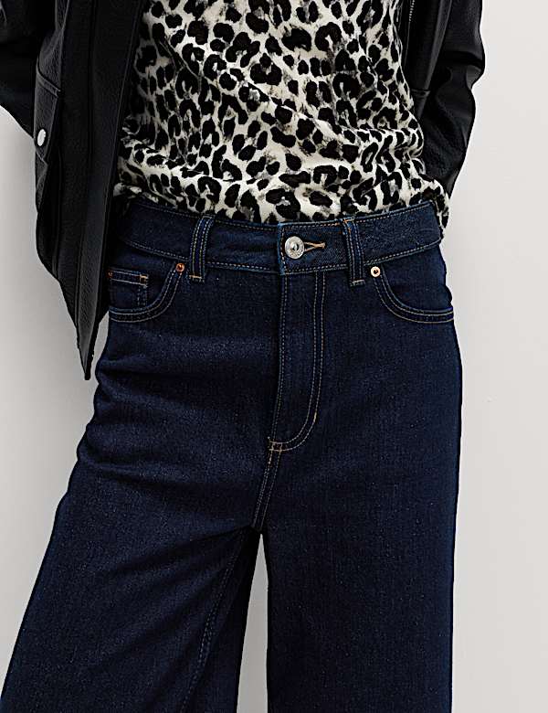 The Wide-Leg Jeans