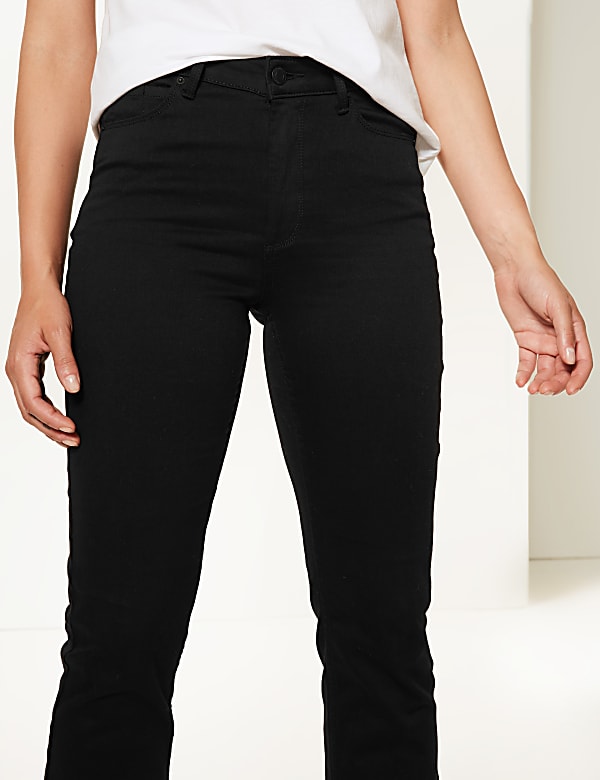 Sculpt & Lift Mid Rise Straight Leg Jeans