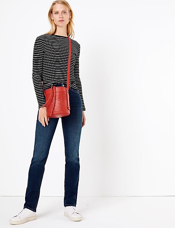Magic Lift Straight Leg Jeans