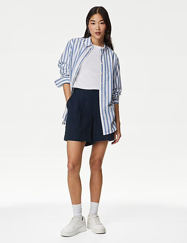 Linen Rich Shorts