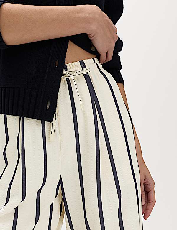 Seersucker Striped Barrel Leg Trousers - VN