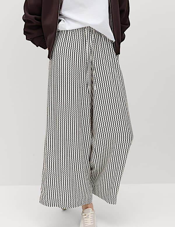Printed Pull On Wide Leg Culottes
