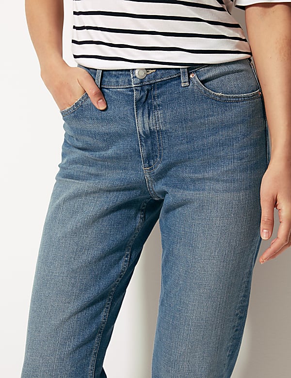 Relaxed Mid Rise Slim Jeans