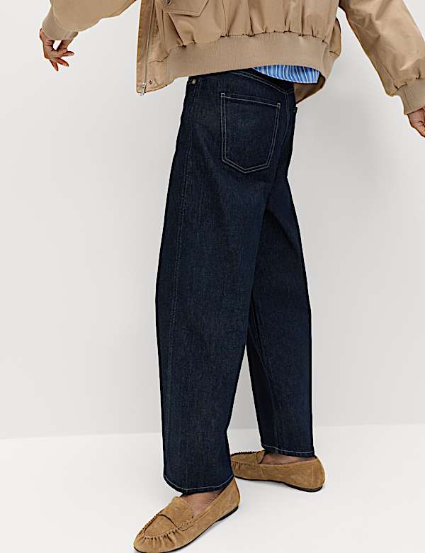 High Waisted Carrot Leg Ankle Grazer Jeans - US