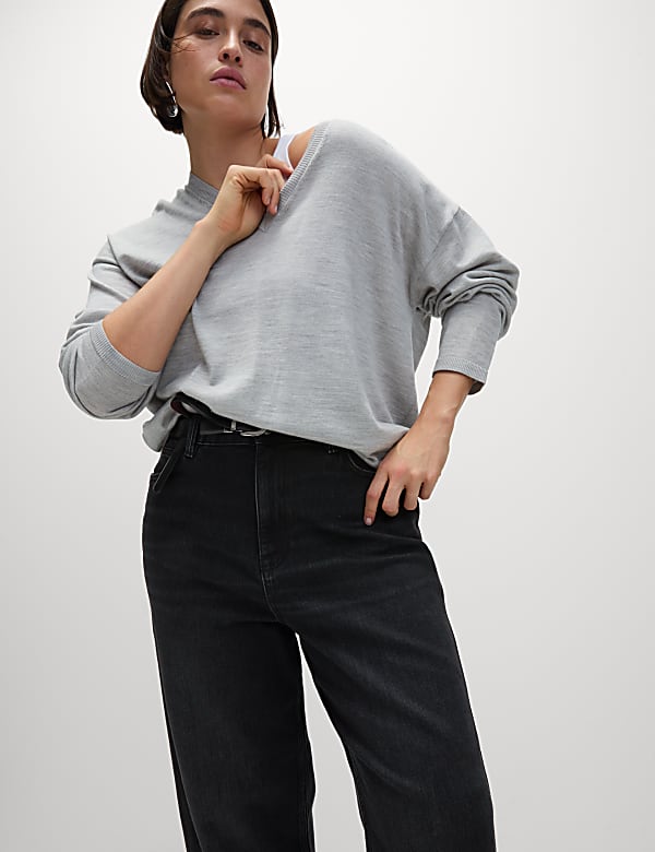 High Waisted Carrot Leg Ankle Grazer Jeans