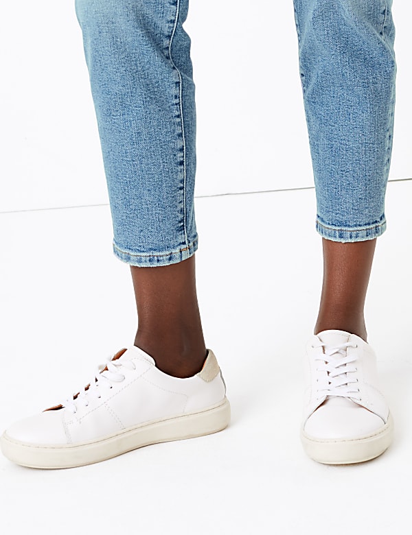 Mom High Waist Ankle Grazer Jeans