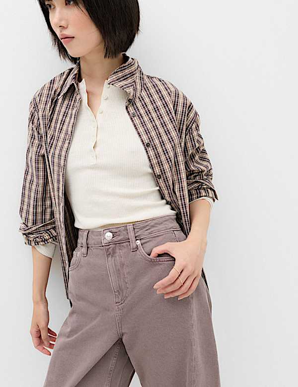 Mid Rise Barrel Jeans