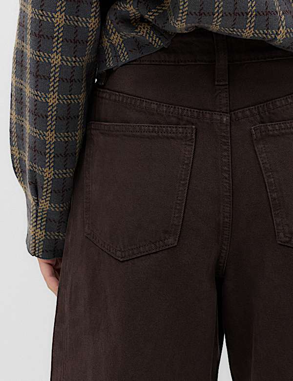 Mid Rise Barrel Jeans