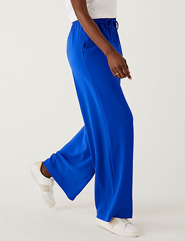 Crepe Drawstring Wide Leg Trousers