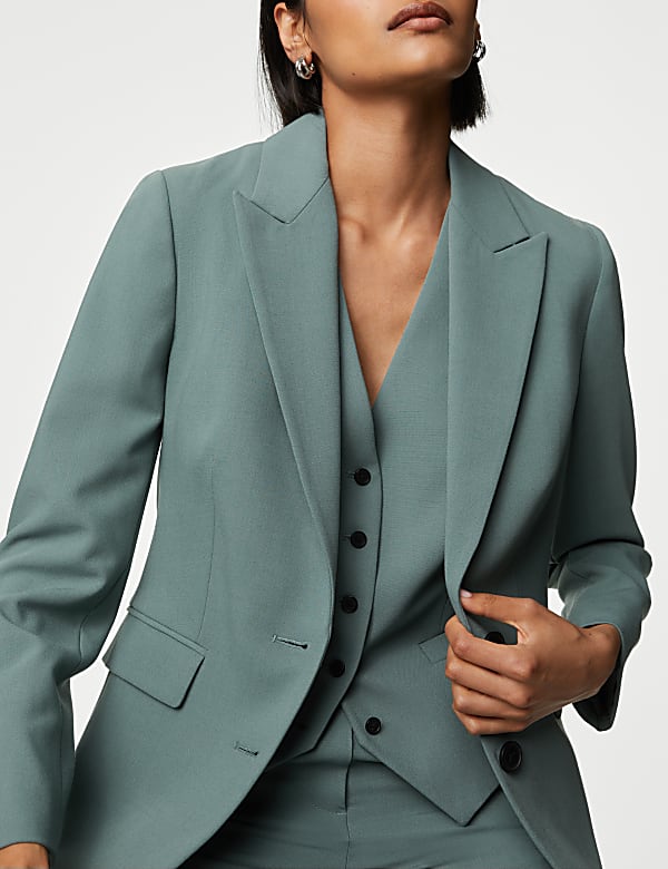 Tailored Single Breasted Blazer