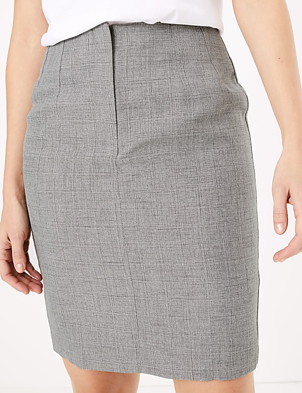 Checked Mini Pencil Skirt