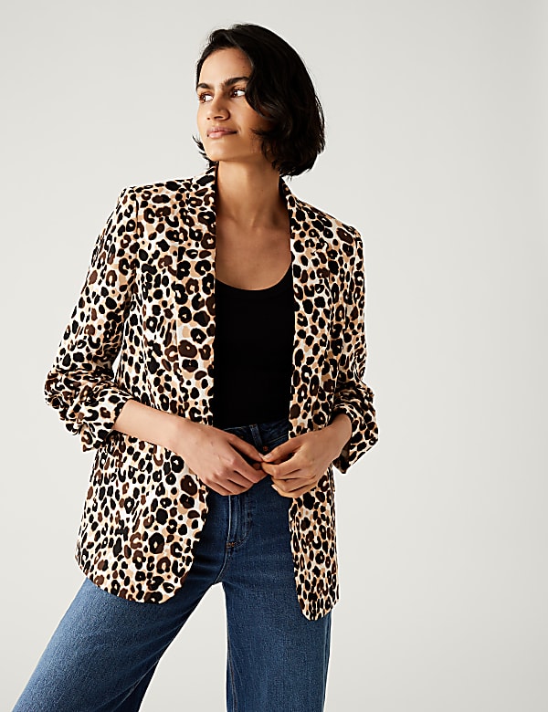 Relaxed Animal Print Ruched Sleeve Blazer