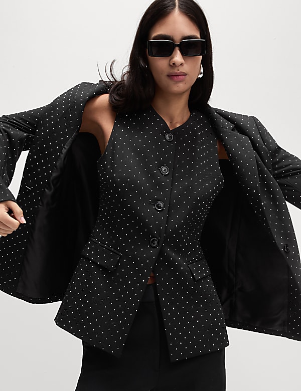 Lassiger Blazer mit Verzierungen