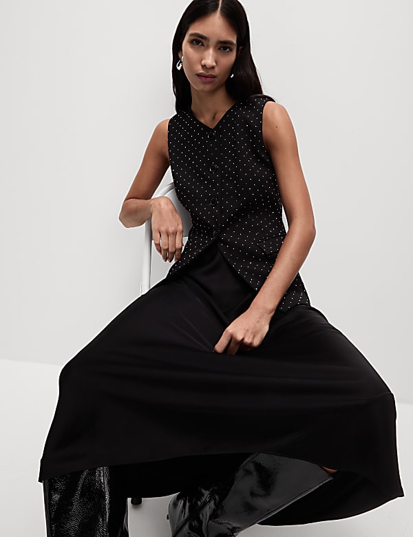 Auf Figur geschnittene Weste mit Verzierung BLACK Blazer M S DE