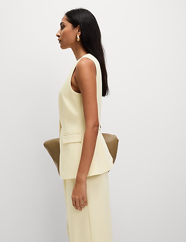 Γιλέκο σε μακριά γραμμή με μονή σειρά κουμπιών και προσαρμοσμένη εφαρμογή - GR