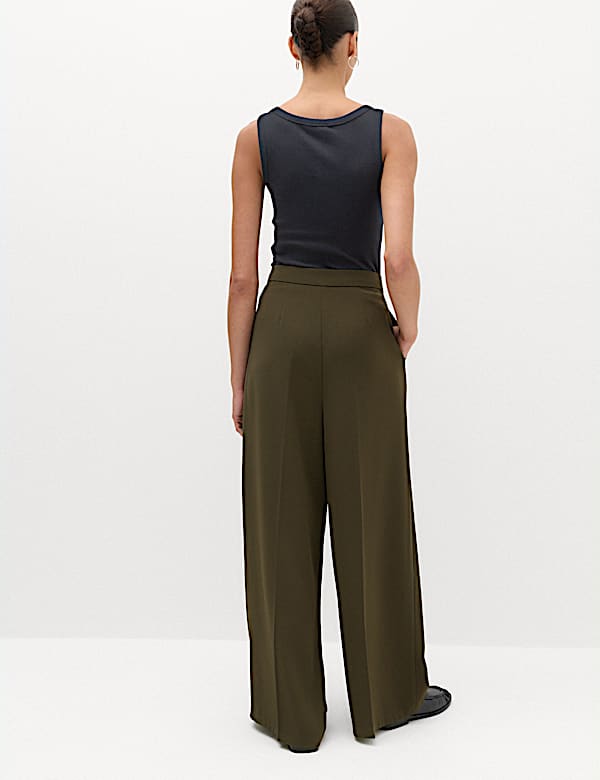 Pleated Wide Leg Trousers