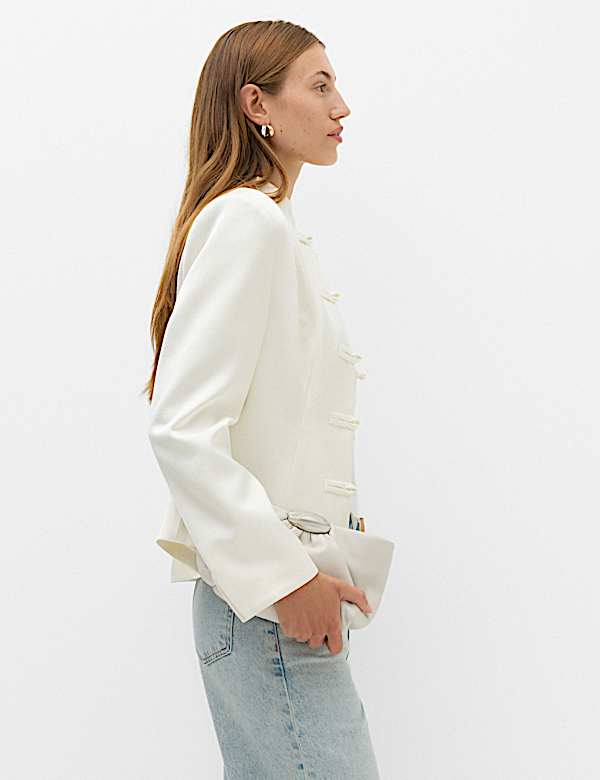 Blazer texturizado de aspecto satinado - US