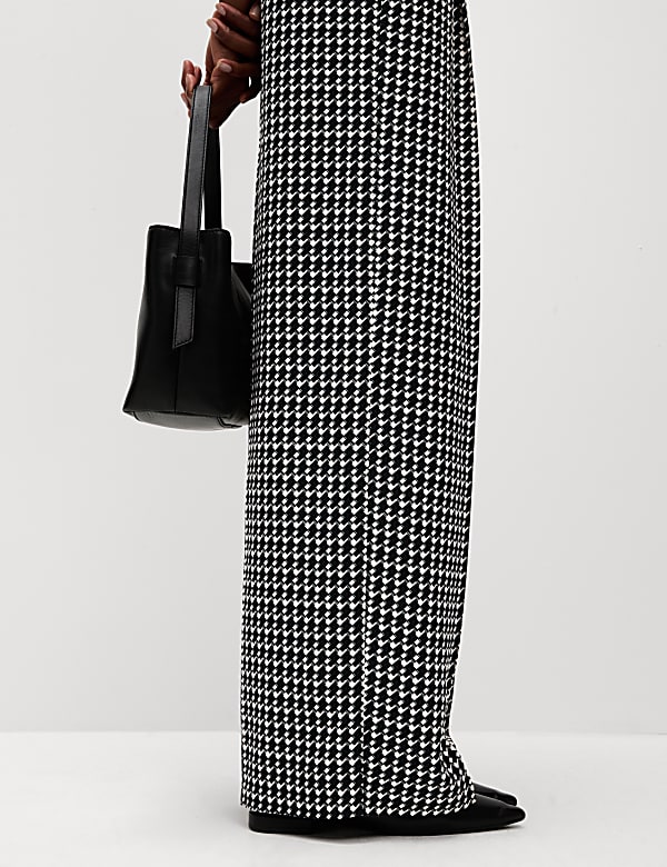 Printed Elasticated Waist Wide Leg Trousers
