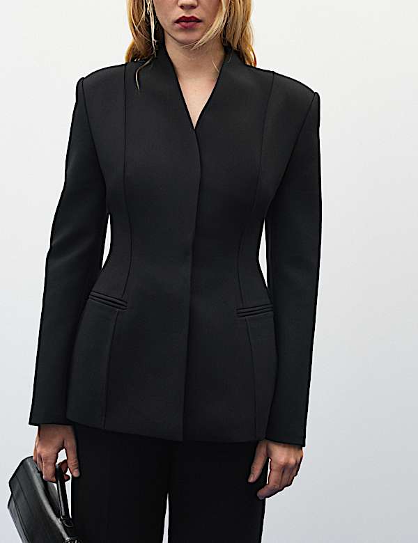 Blazer ajustado sin cuello y con cincha - US