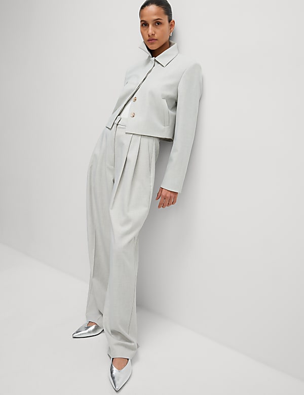 Collared Cropped Jacket - EE