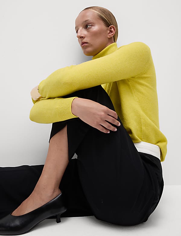 Woven Pleat Front Wide Leg Trousers